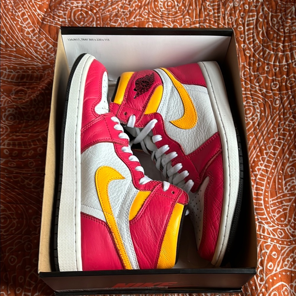 Nike Air Jordan 1 High OG Fusion Red (2021)